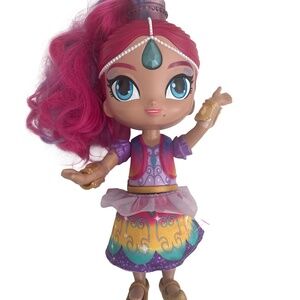 Shimmer and Shine Talking Shimmer Doll